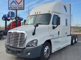 2017 FREIGHTLINER CASCADIA