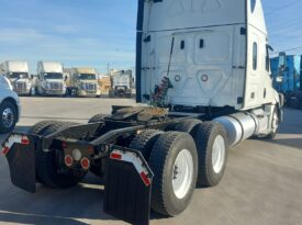 2020 FREIGHTLINER CASCADIA