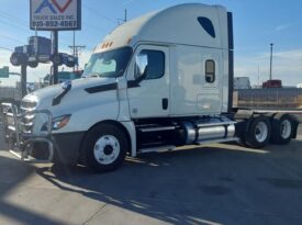 2020 FREIGHTLINER CASCADIA