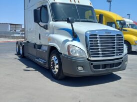 2018 FREIGHTLINER CASCADIA