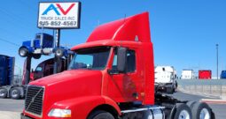 HAVE 2 IN STOCK!!! 2006 VOLVO VN DAYCAB