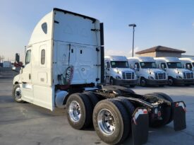 2020 FREIGHTLINER CASCADIA