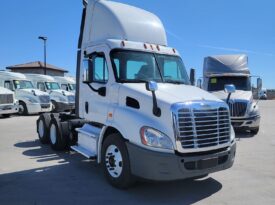 HAVE 4 IN STOCK 2016 FREIGHTLINER CASCADIA DAYCAB