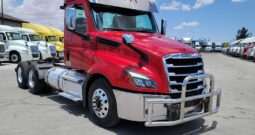 HAVE 4 IN STOCK!!! 2019 FREIGHTLINER CASCADIA DAY CAB