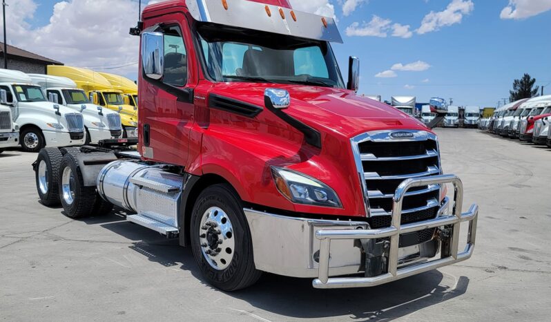 HAVE 4 IN STOCK!!! 2019 FREIGHTLINER CASCADIA DAY CAB full