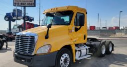 2015 FREIGHTLINER CASCADIA