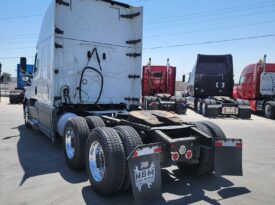 2020 FREIGHTLINER CASCADIA