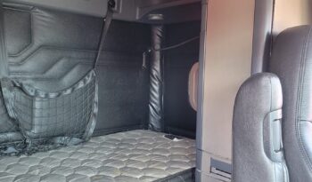 2016 FREIGHTLINER CASCADIA full