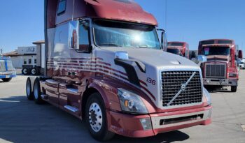 HAVE 3 IN STOCK!!! 2013 VOLVO VNL full