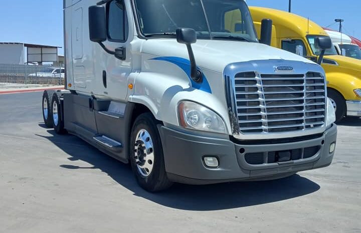 HAVE 2 IN STOCK!!! 2017 FREIGHTLINER CASCADIA full