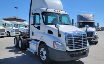 HAVE 4 IN STOCK 2016 FREIGHTLINER CASCADIA DAYCAB