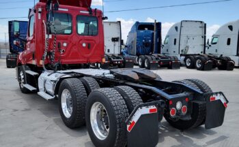 HAVE 4 IN STOCK!!! 2019 FREIGHTLINER CASCADIA DAY CAB