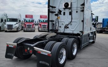 2017 FREIGHTLINER CASCADIA