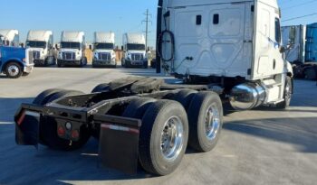 2017 FREIGHTLINER CASCADIA full