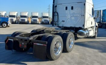 2017 FREIGHTLINER CASCADIA