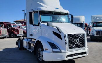 HAVE 2 IN STOCK!!! 2019 VOLVO VNR DAY CAB