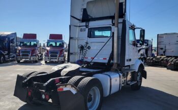 HAVE 2 IN STOCK!!! 2019 VOLVO VNR DAY CAB