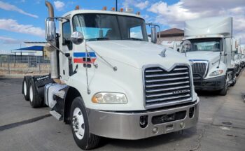 HAVE 4 IN STOCK!!! 2015 MACK CXU613