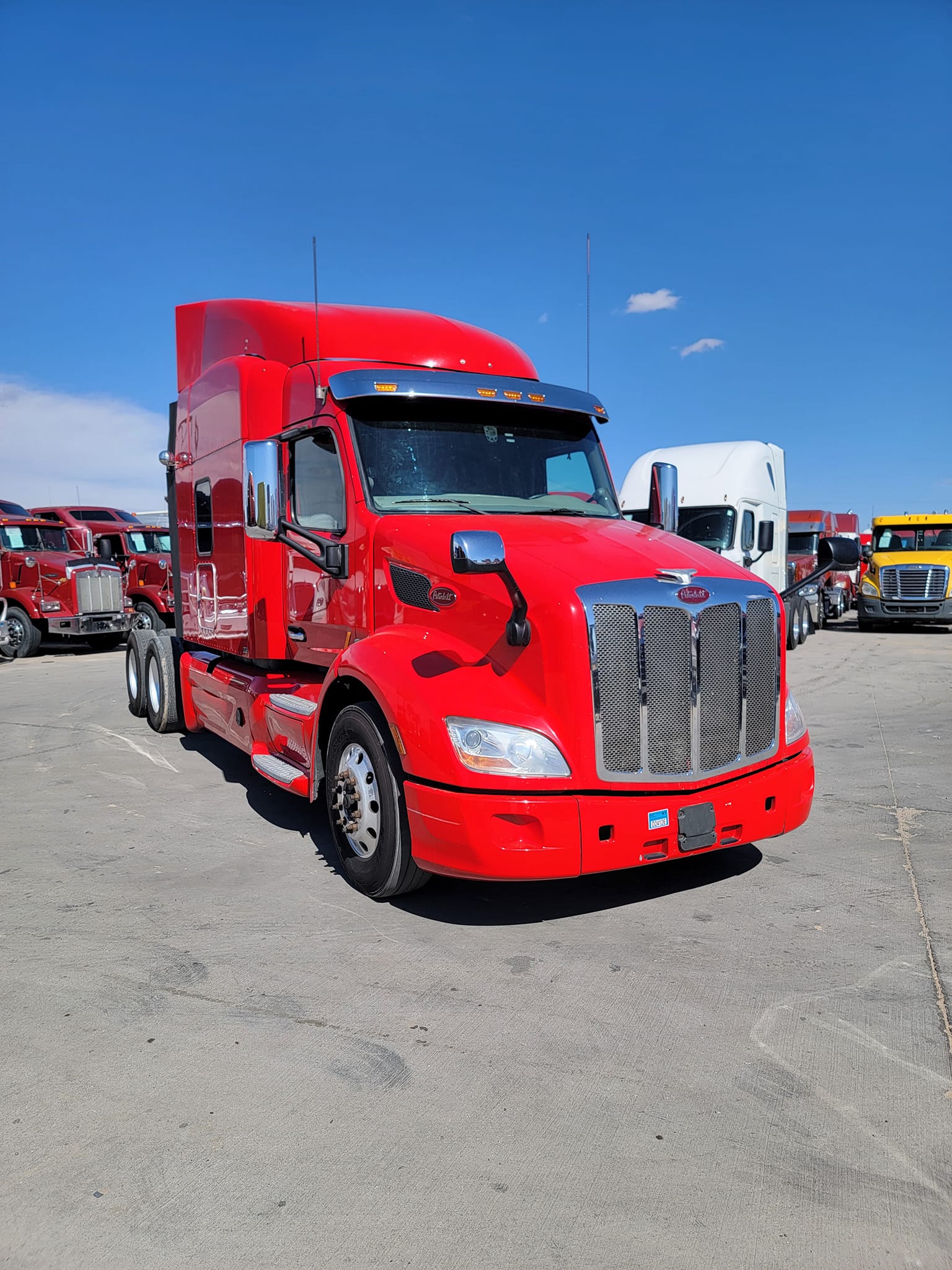 HAVE 3 IN STOCK!!! 2019 PETERBILT 579