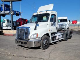 2015 FREIGHTLINER CASCADIA DAY CAB