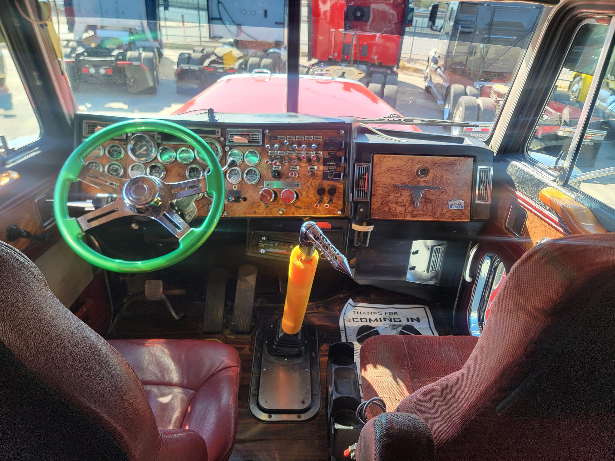 
										1994 PETERBILT 379 full									