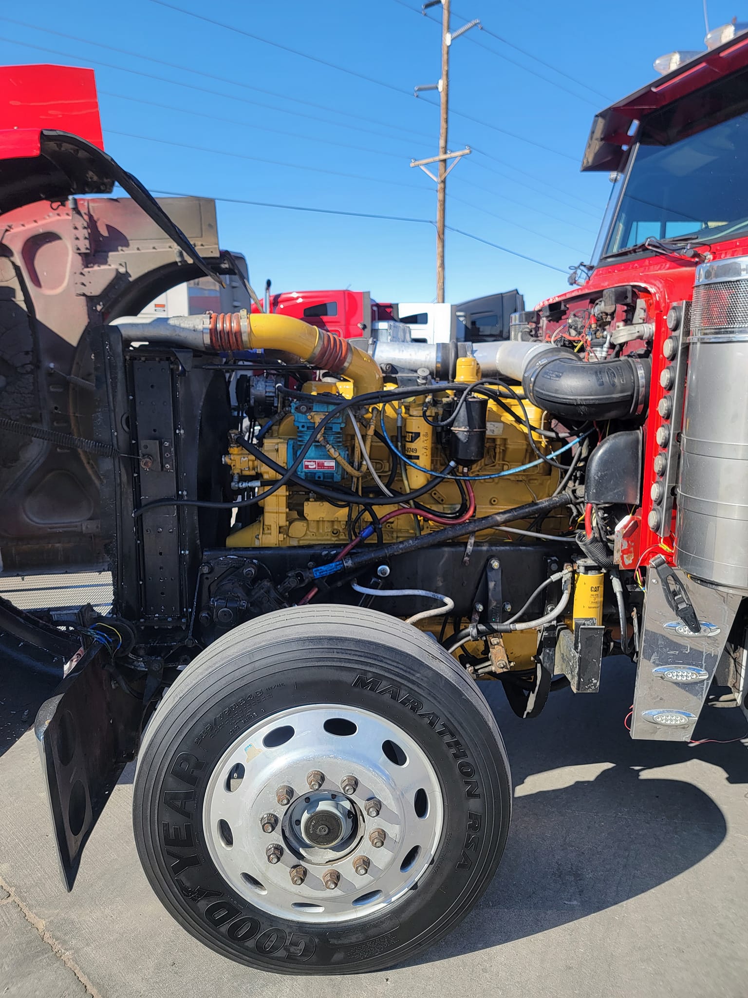 
										1994 PETERBILT 379 full									