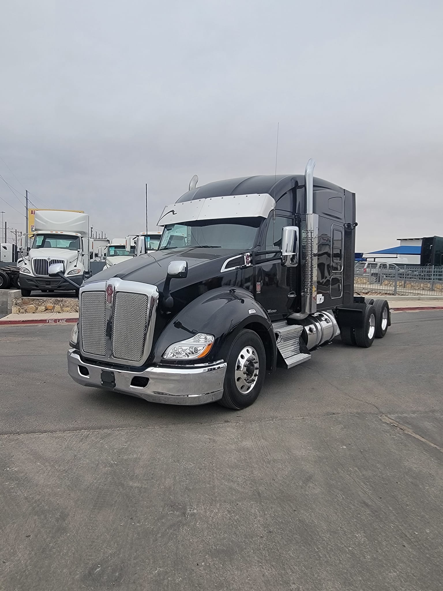 2020 KENWORTH T-680