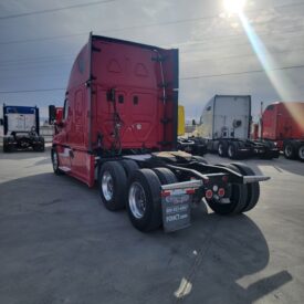 2014 FREIGHTLINER CASCADIA