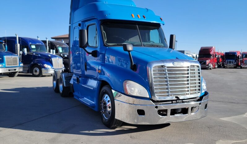 
								2014 FREIGHTLINER CASCADIA full									