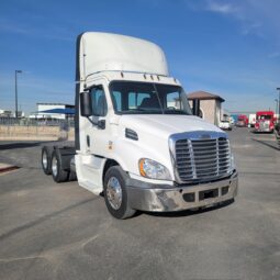 2015 FREIGHTLINER CASCADIA DAY CAB