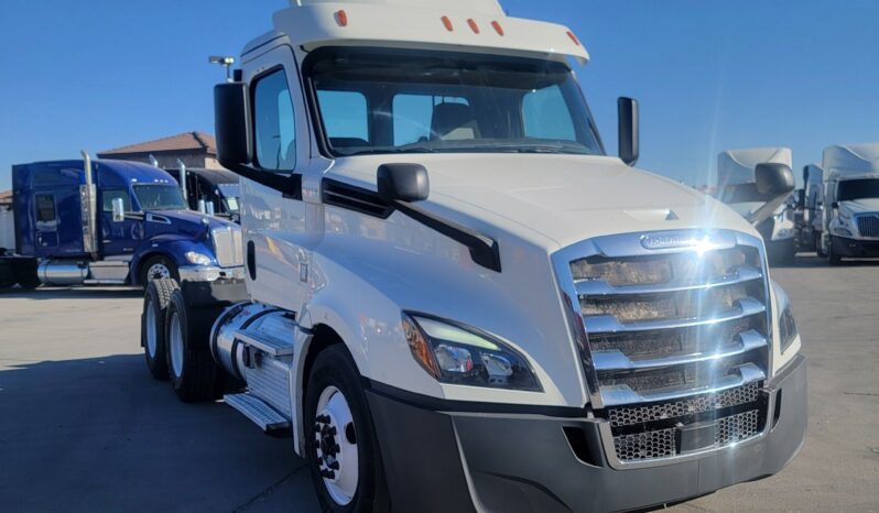 
								2018 FREIGHTLINER CASCADIA full									